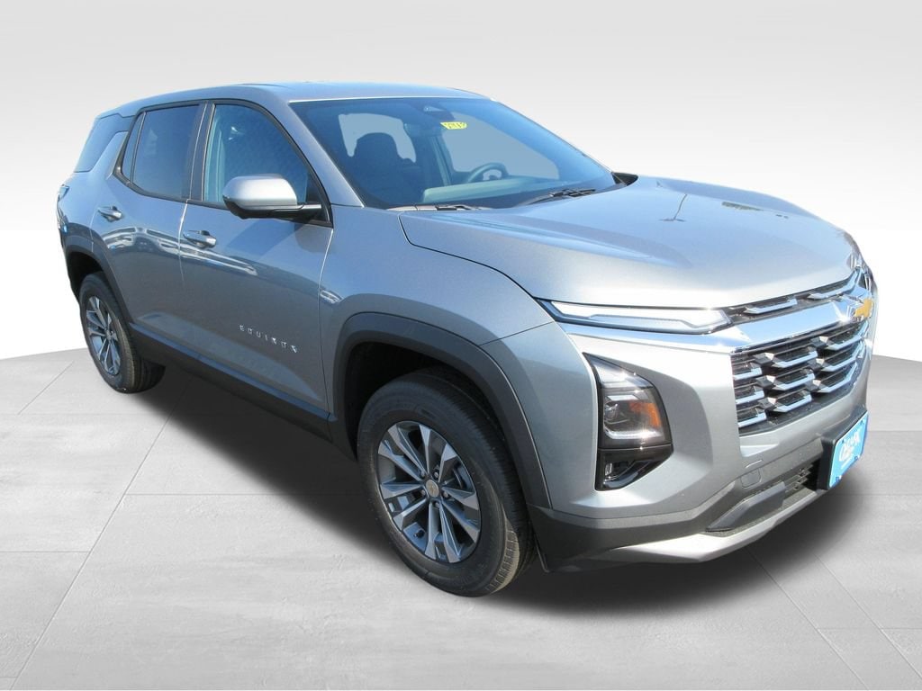 2027 Chevrolet Equinox LT - Photo 7