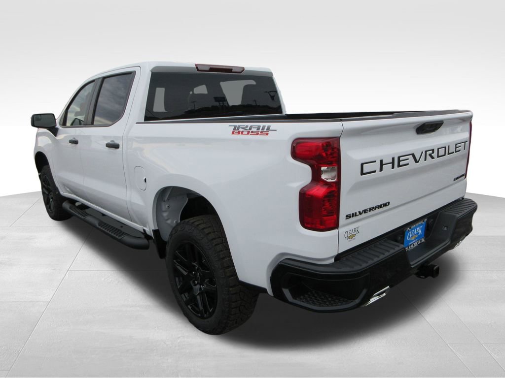 2026 Chevrolet Silverado 1500 Custom Trail Boss photo 3