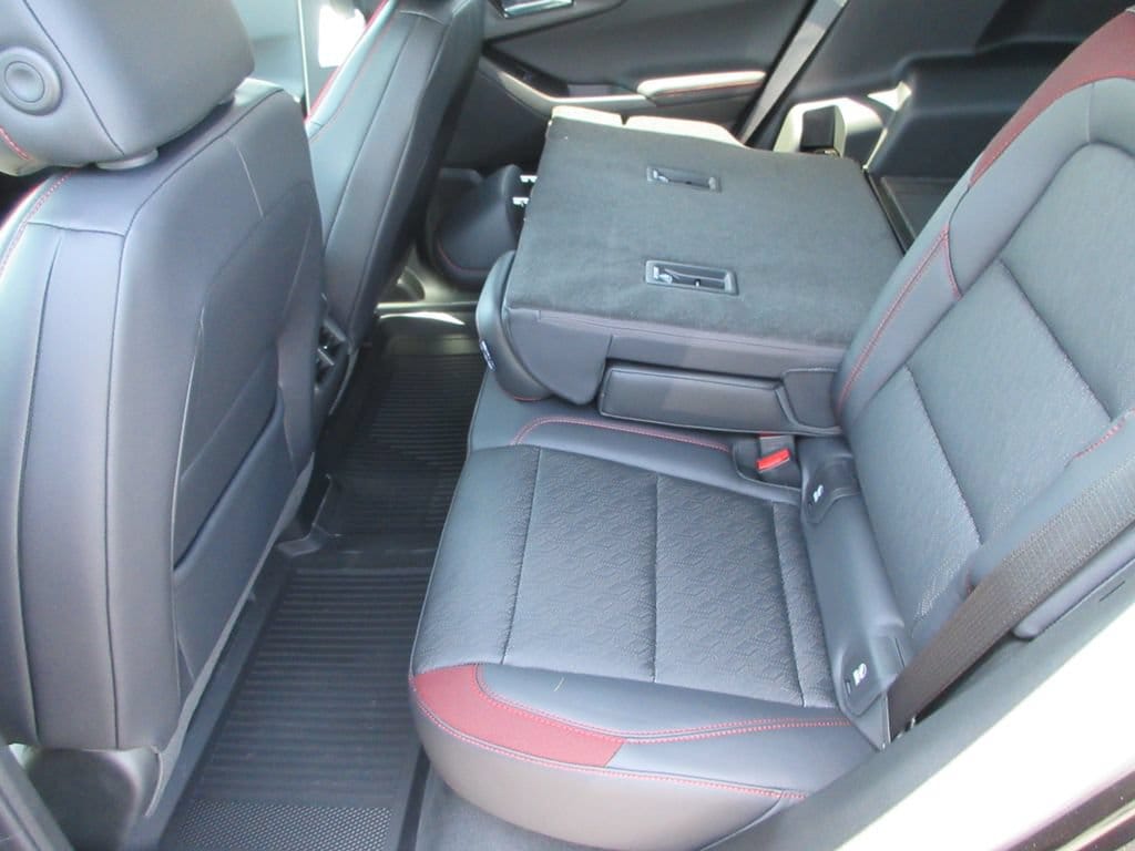 2027 Chevrolet Equinox RS - Photo 14