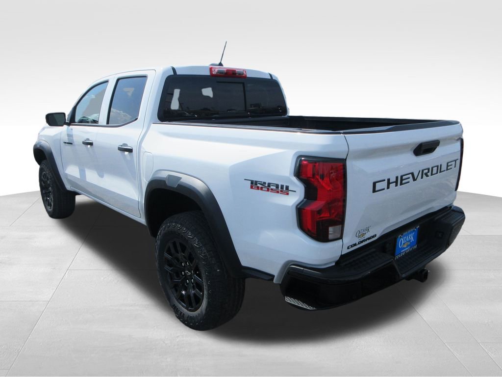 2026 Chevrolet Colorado Trail Boss photo 3