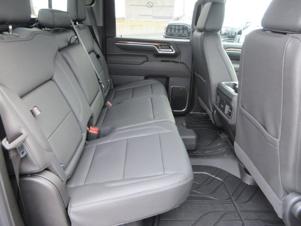 2026 Chevrolet Silverado 3500 HD LT - Photo 20