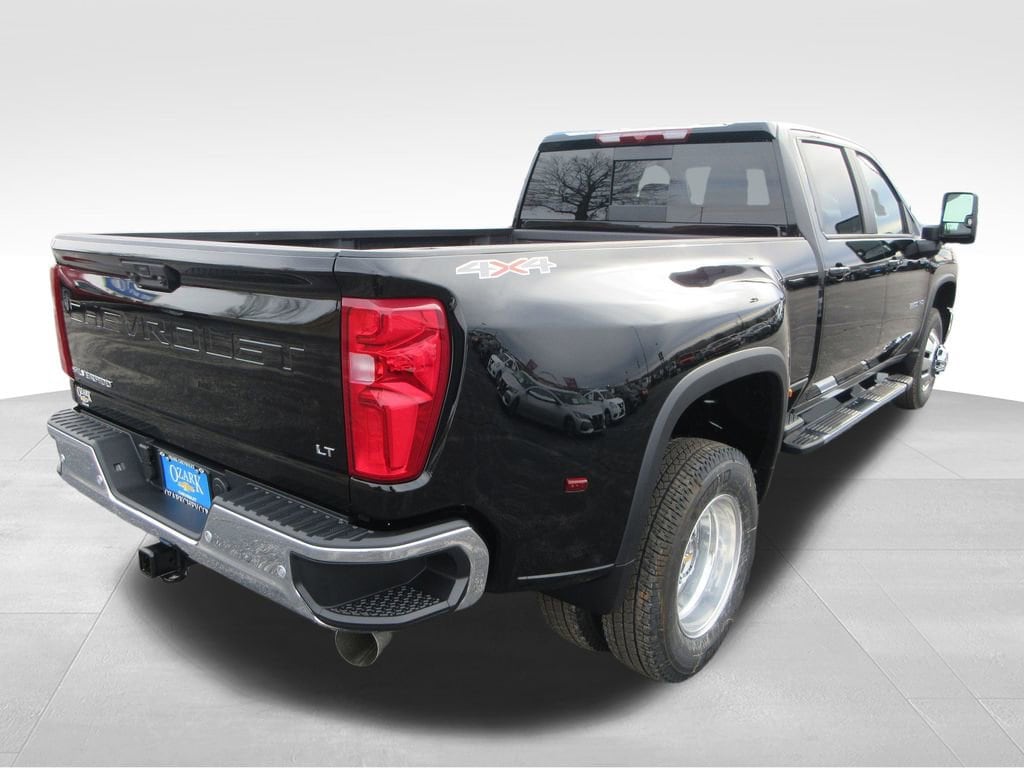 2026 Chevrolet Silverado 3500 HD LT - Photo 6