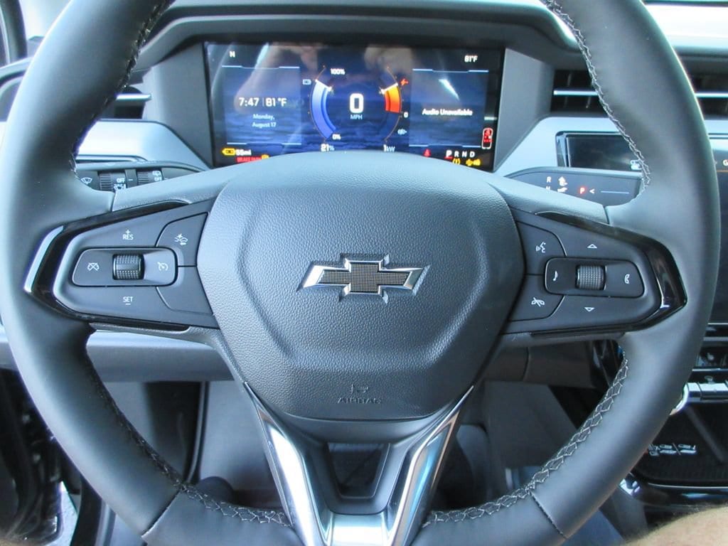 2027 Chevrolet Bolt RS - Photo 24