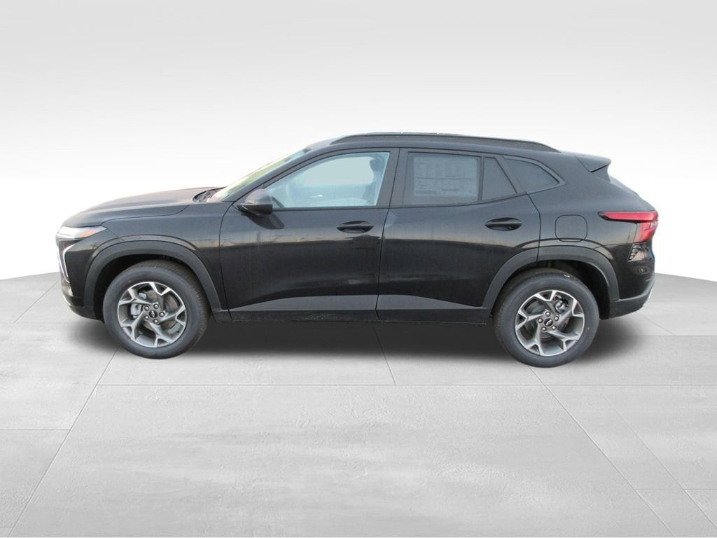 New 2026 Chevrolet Trax LT SUV