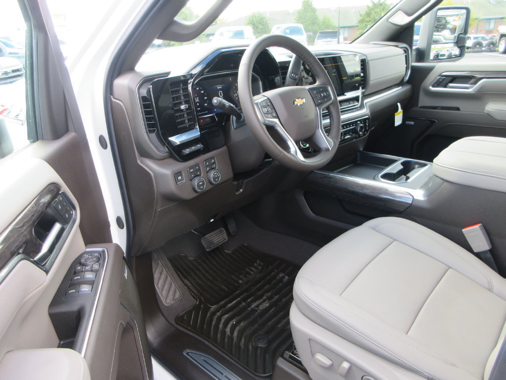 2026 Chevrolet Silverado 2500 HD LTZ - Photo 16