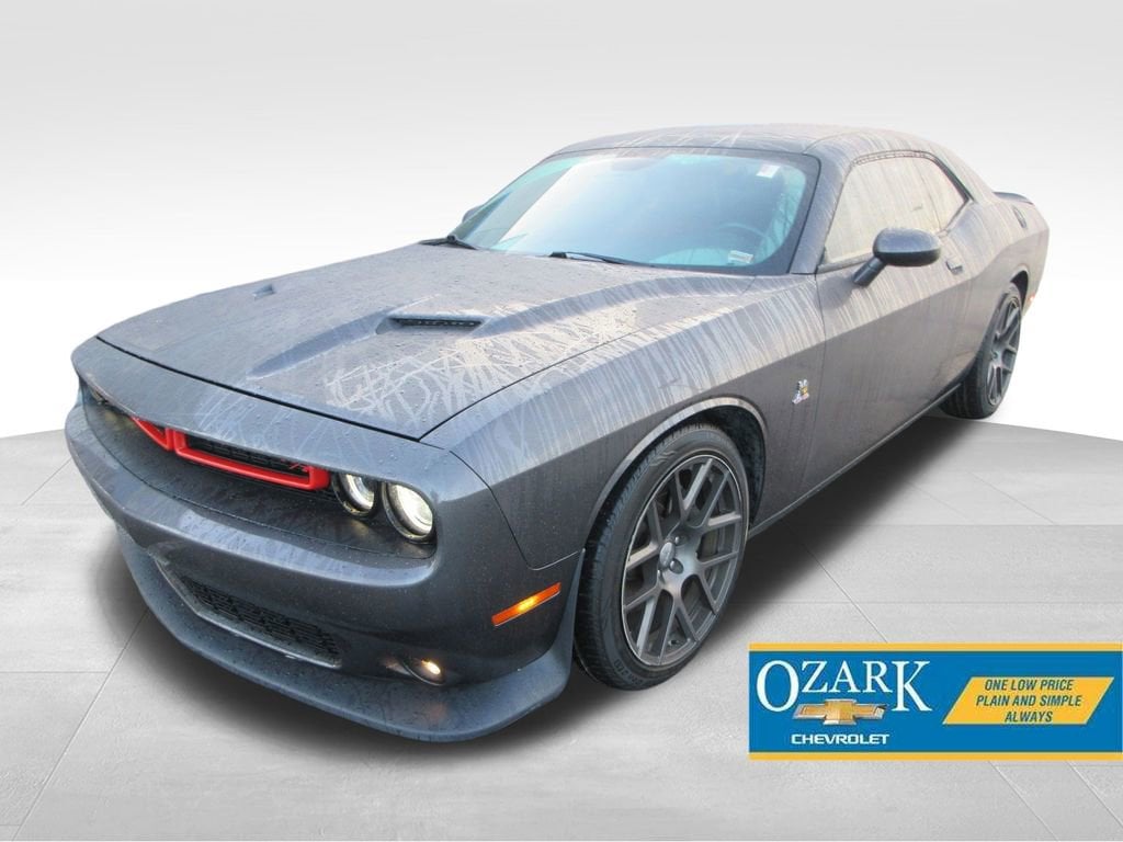 2016 Dodge Challenger Scat Pack's photo