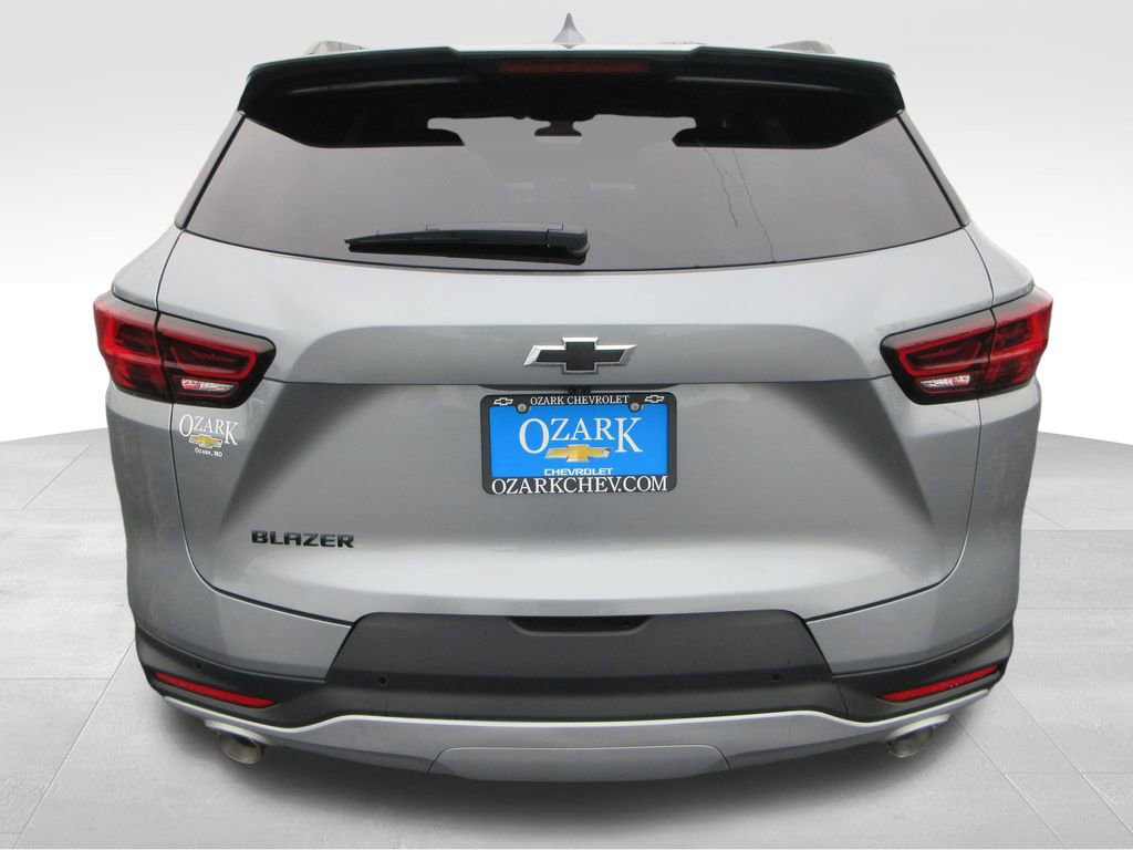 2026 Chevrolet Blazer 2LT photo 4