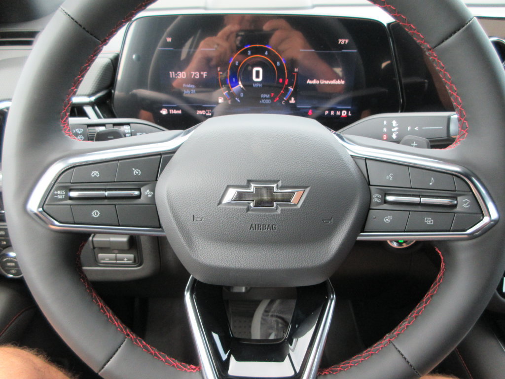 2026 Chevrolet Suburban RST - Photo 27