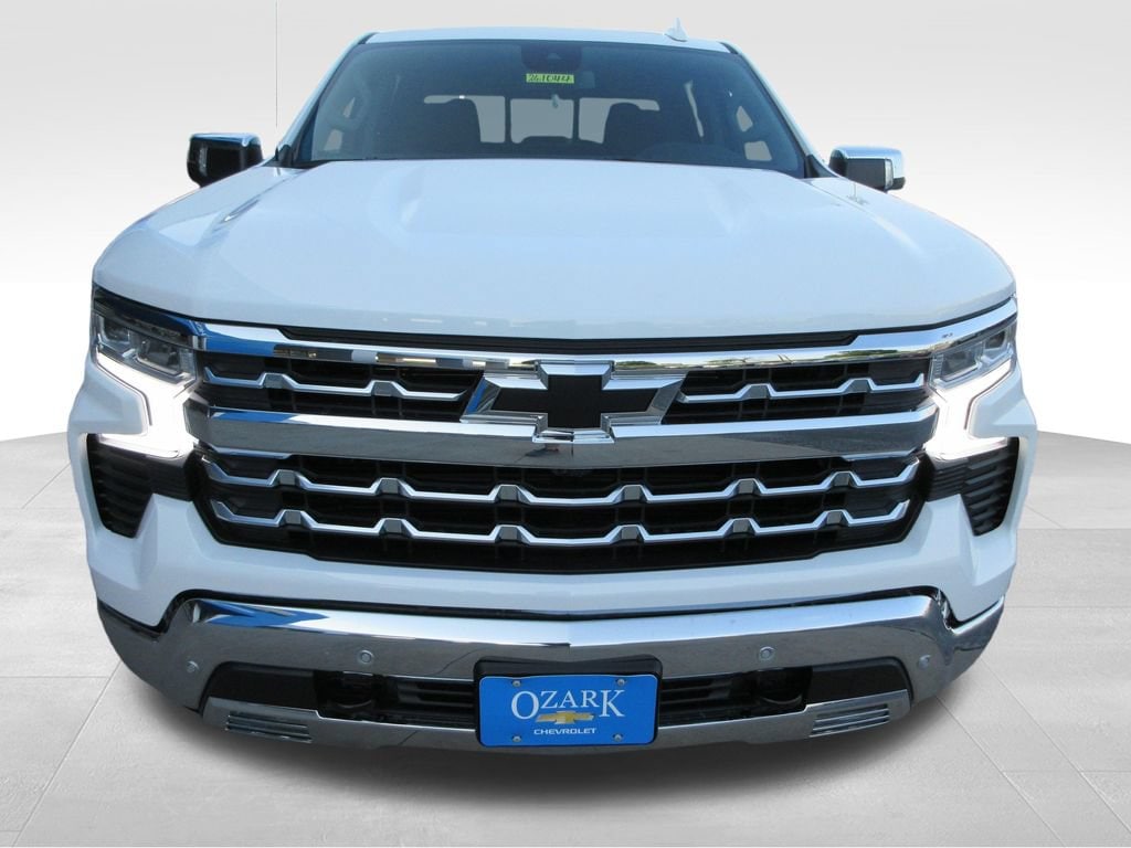 2026 Chevrolet Silverado 1500 LTZ - Photo 9