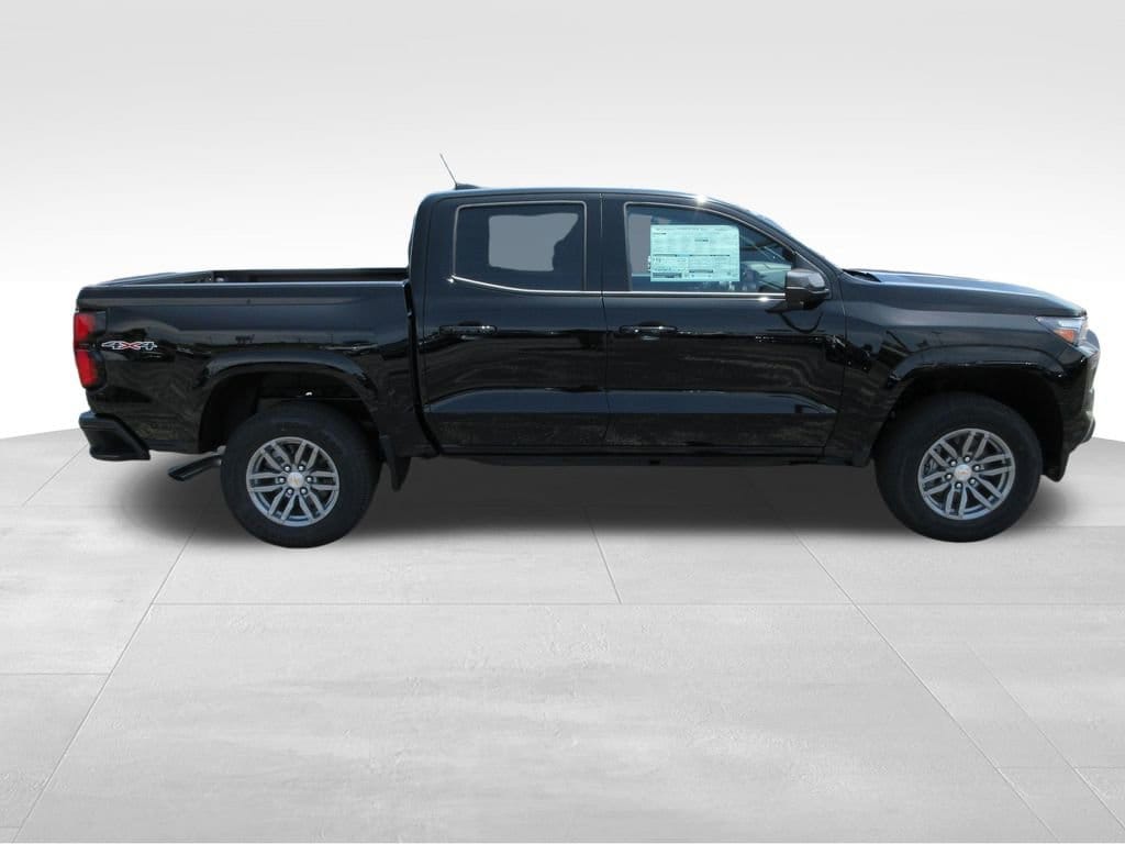 2026 Chevrolet Colorado LT - Photo 7
