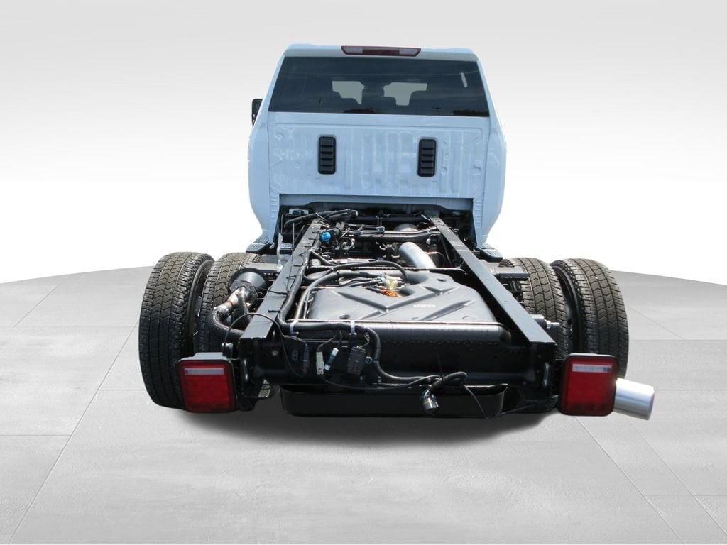 New 2026 Chevrolet Silverado 3500 HD Chassis Cab LT Truck