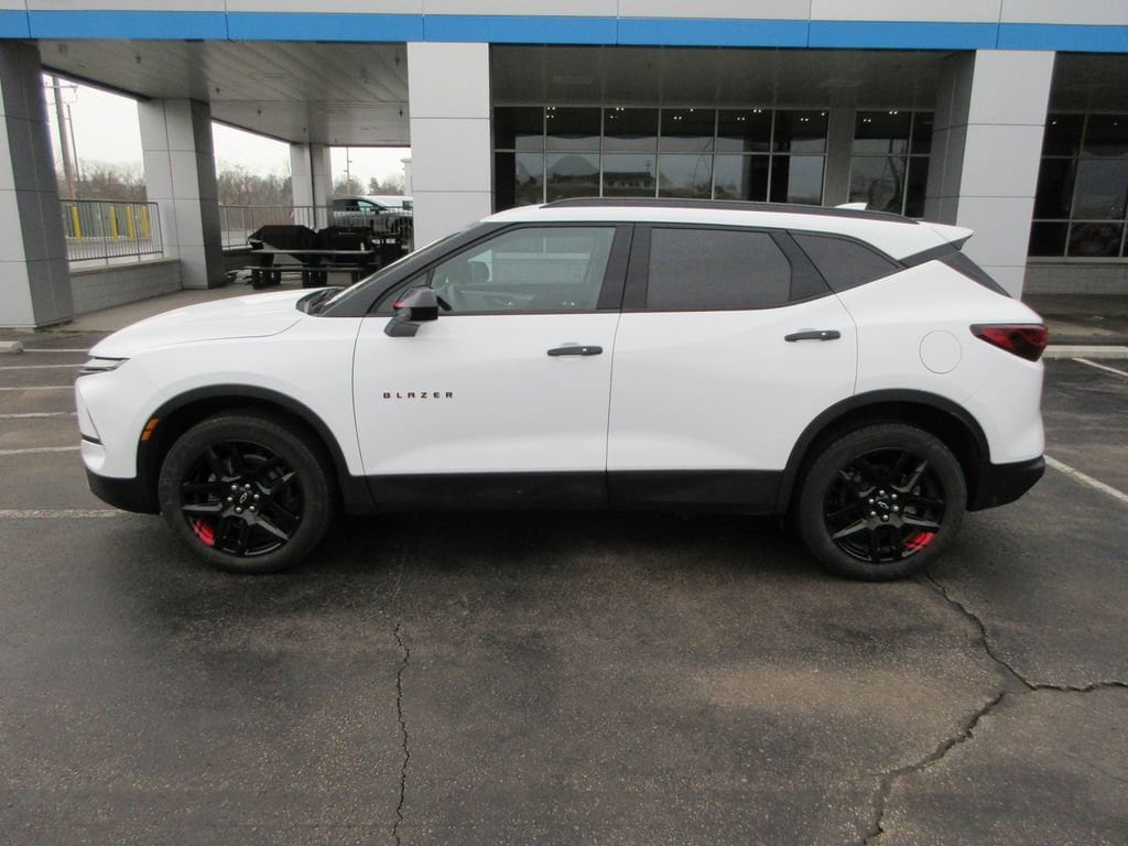 Used 2024 Chevrolet Blazer 2LT SUV