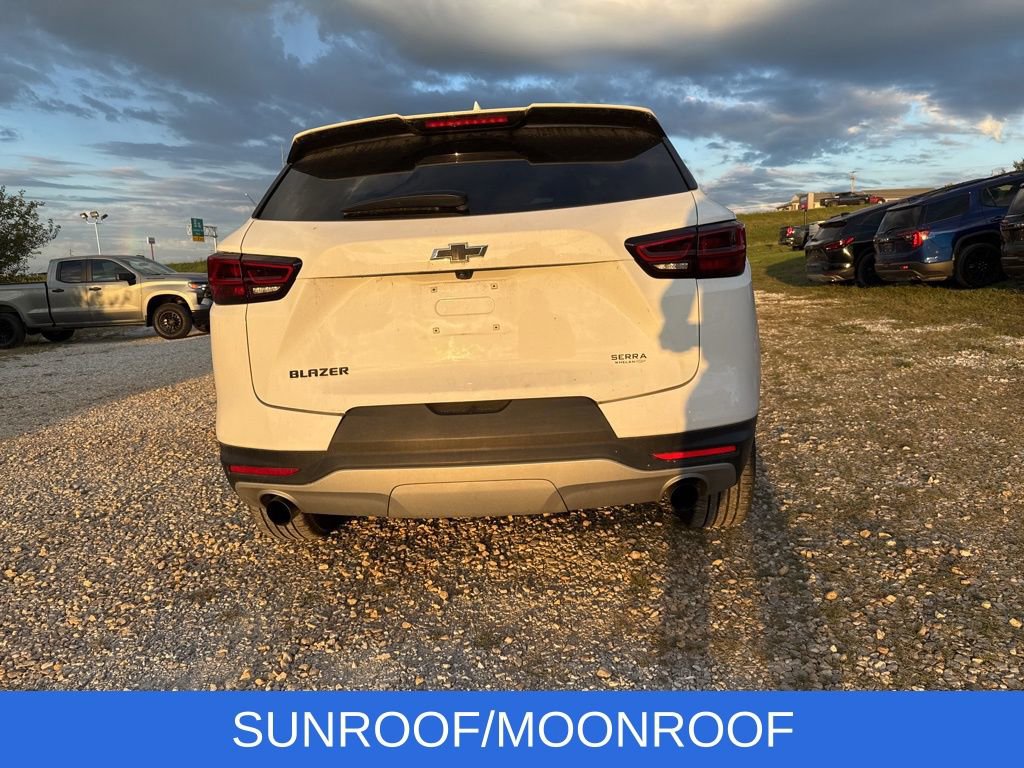 2023 Chevrolet Blazer 3LT photo 3