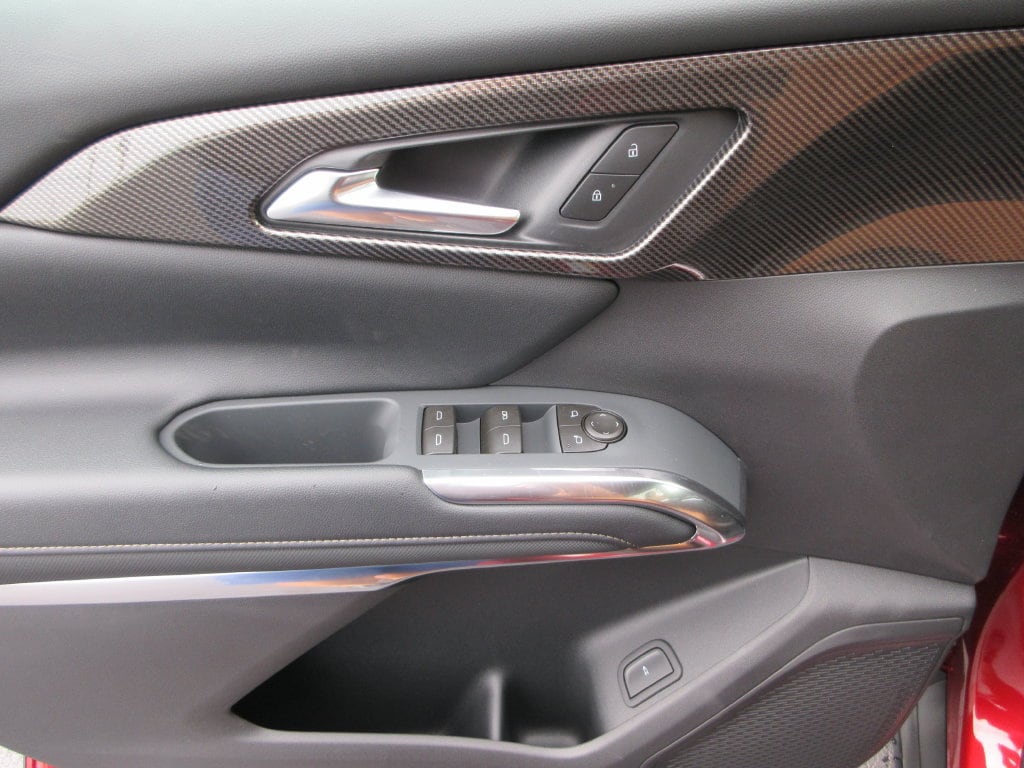 2027 Chevrolet Traverse Z71 - Photo 24