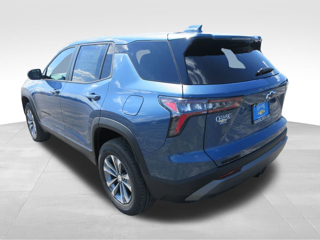 2026 Chevrolet Equinox LT photo 3