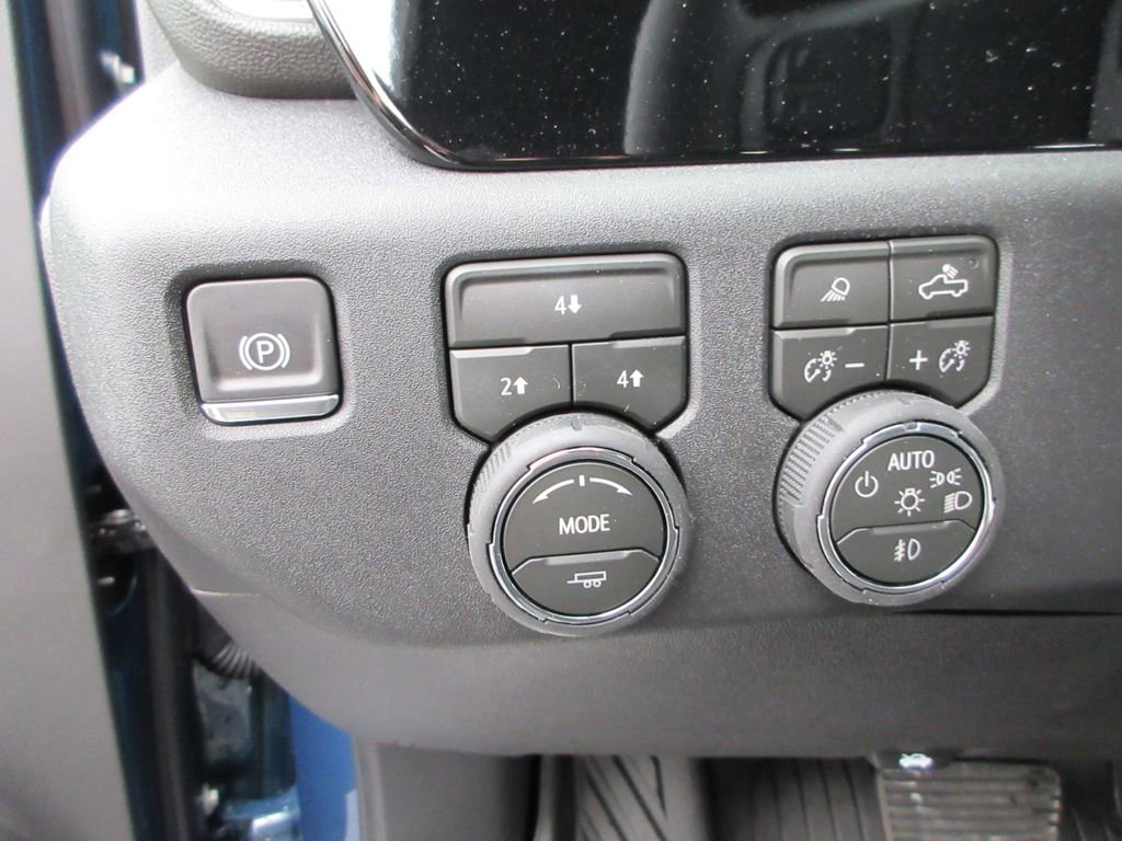 2026 Chevrolet Silverado 3500 HD LT - Photo 26