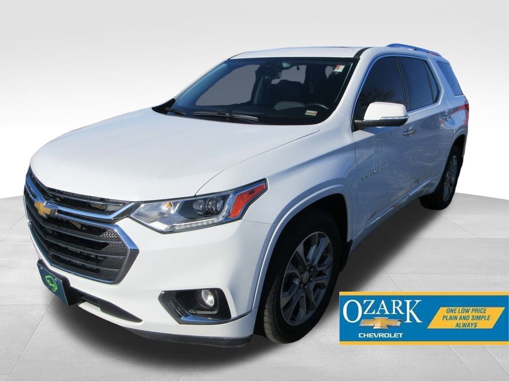 2021 Chevrolet Traverse Premier's photo
