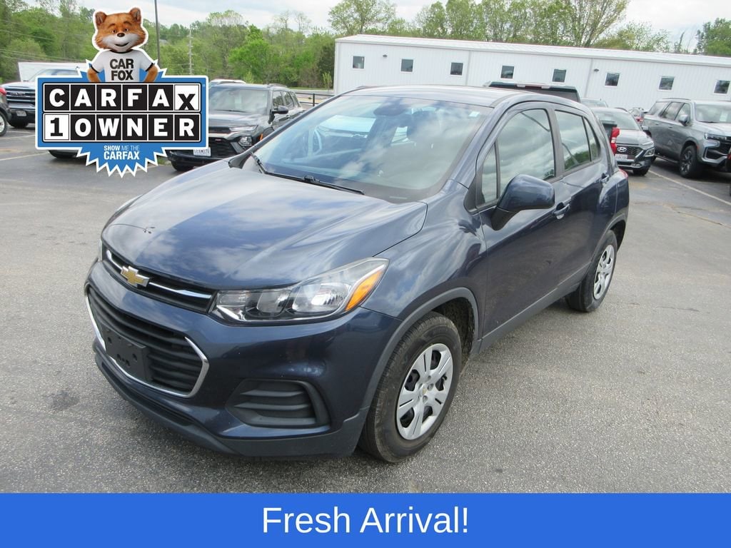 2018 Chevrolet Trax LS's photo