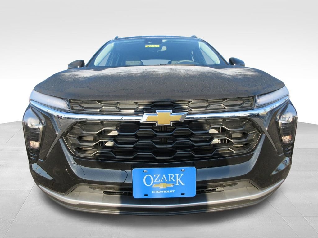 2026 Chevrolet Trax LT - Photo 8