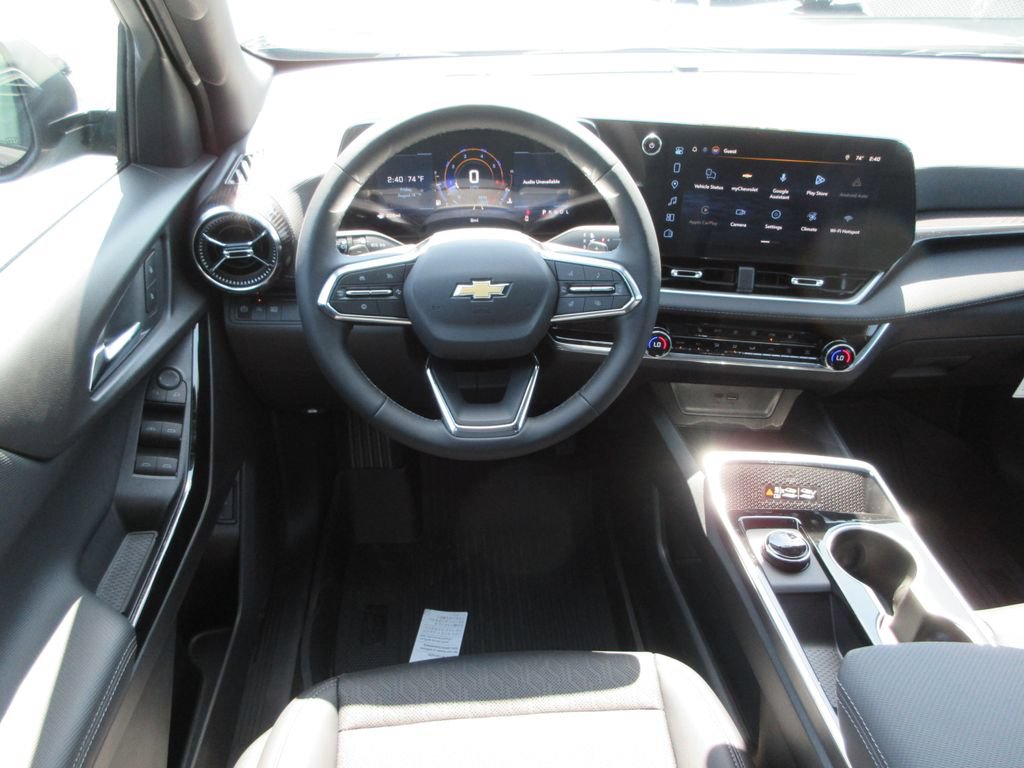 2027 Chevrolet Equinox LT - Photo 14
