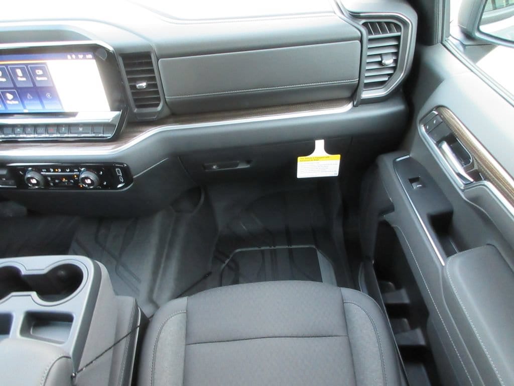 2026 Chevrolet Silverado 1500 RST - Photo 19