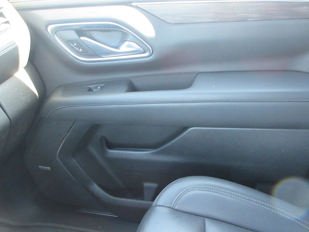 2024 Chevrolet Suburban Z71 - Photo 36