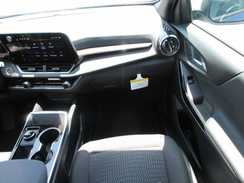 2026 Chevrolet Equinox LT - Photo 15