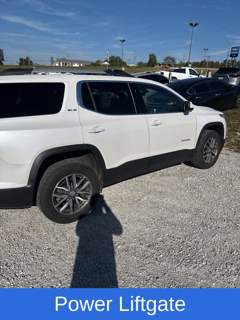 2019 Gmc Acadia SLE photo 3
