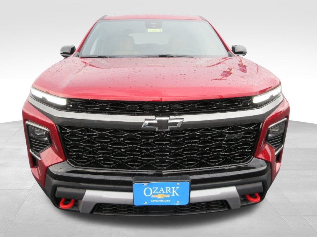 2027 Chevrolet Traverse Z71 - Photo 9