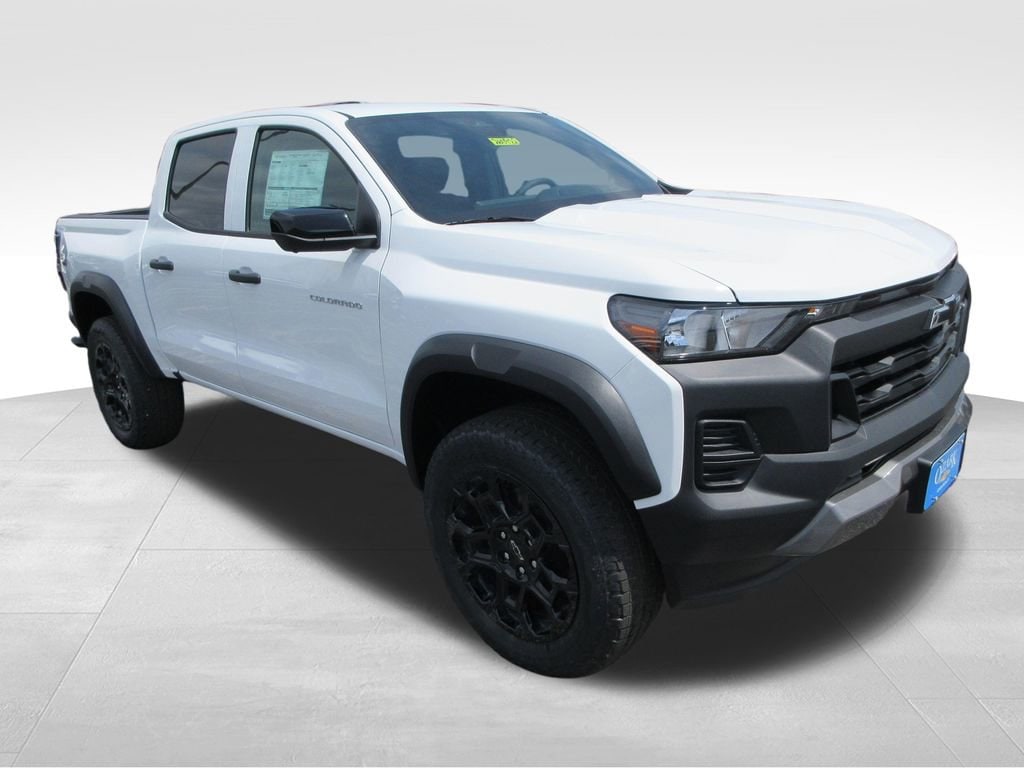 2026 Chevrolet Colorado Trail Boss - Photo 8