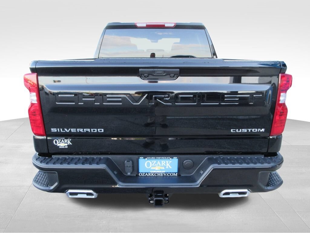 New 2026 Chevrolet Silverado 1500 Custom Trail Boss Truck