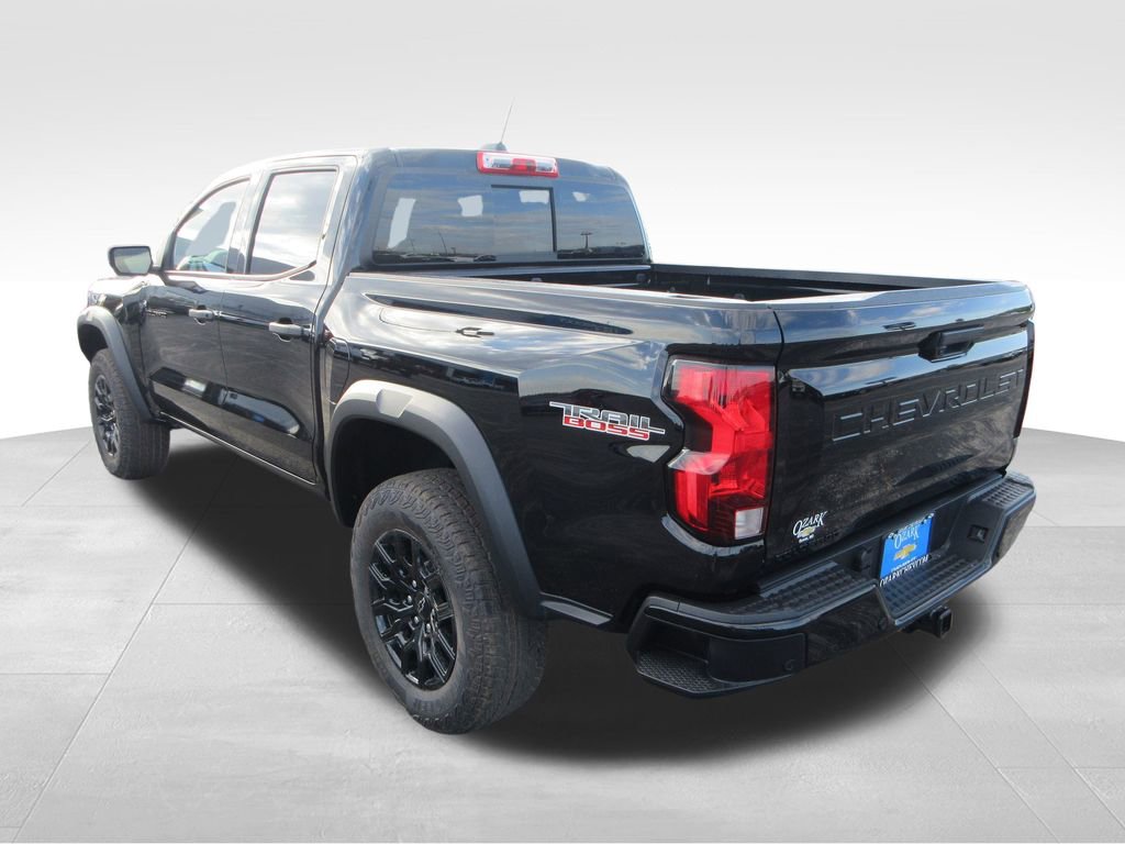 2026 Chevrolet Colorado Trail Boss photo 3