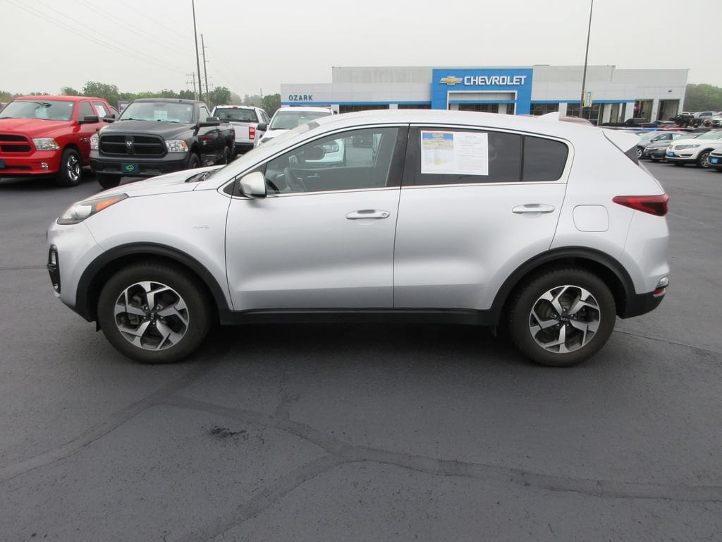 Used 2020 Kia Sportage LX SUV