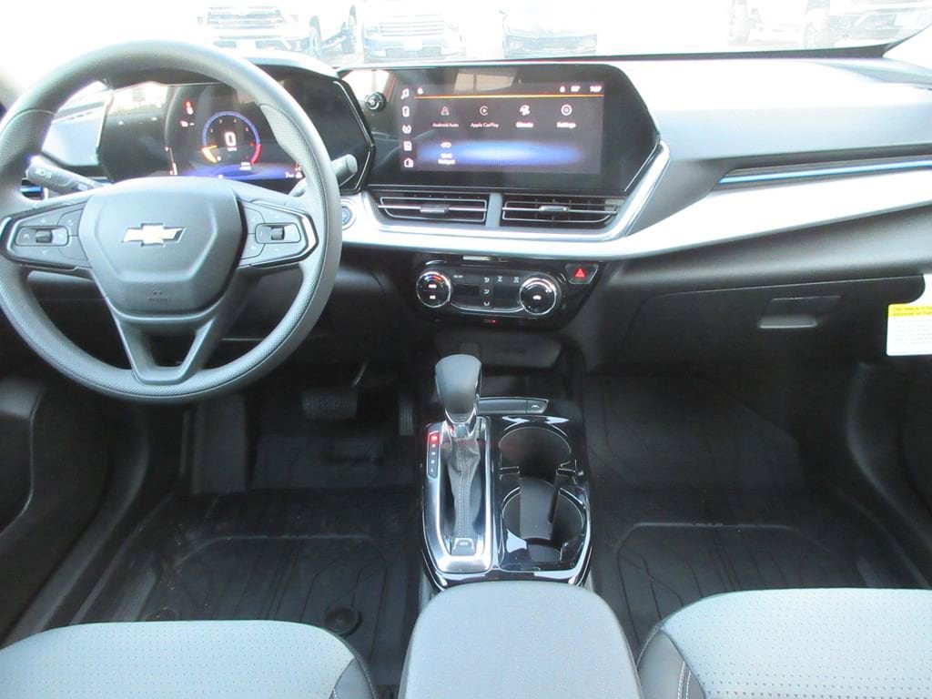 2026 Chevrolet Trax LT - Photo 15