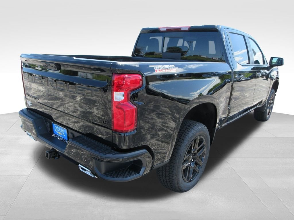 2026 Chevrolet Silverado 1500 LT Trail Boss - Photo 6