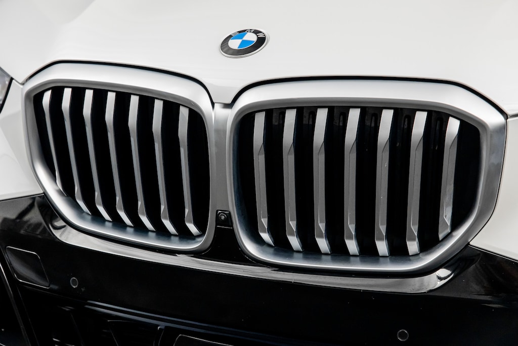 Used 2024 BMW X5 sDrive40i M-Sport SUV