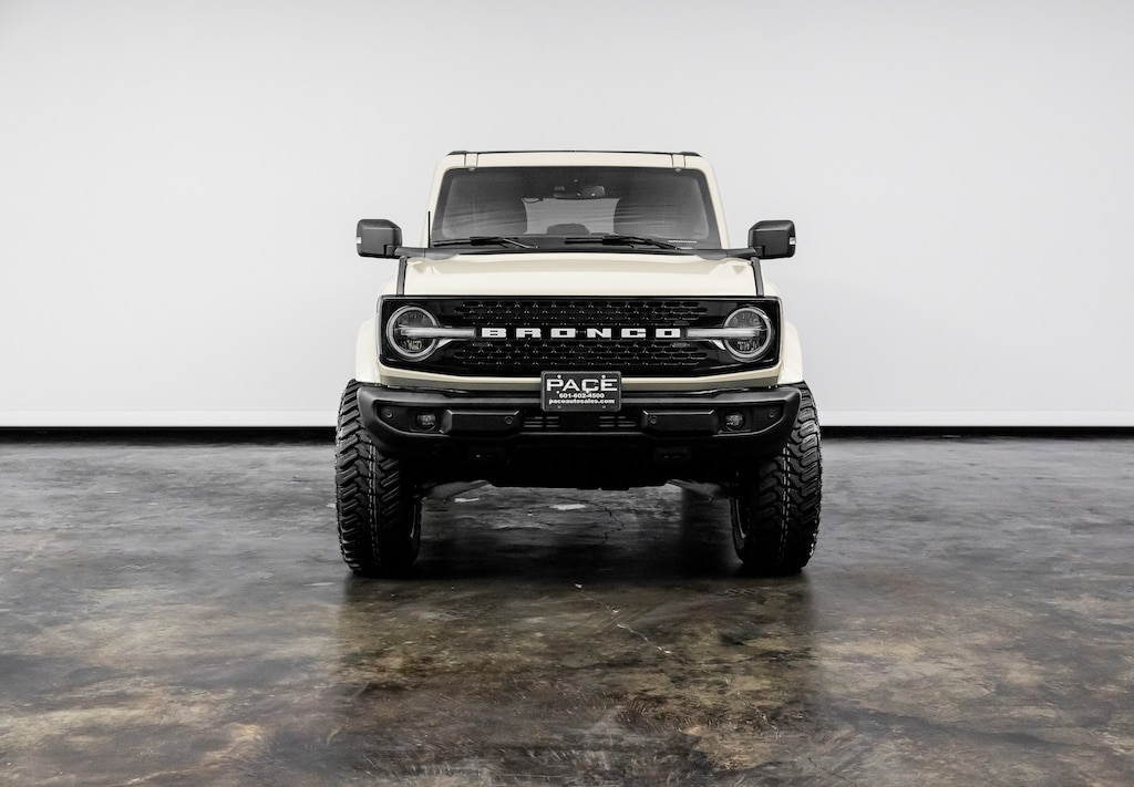 Used 2025 Ford Bronco Outer Banks SUV