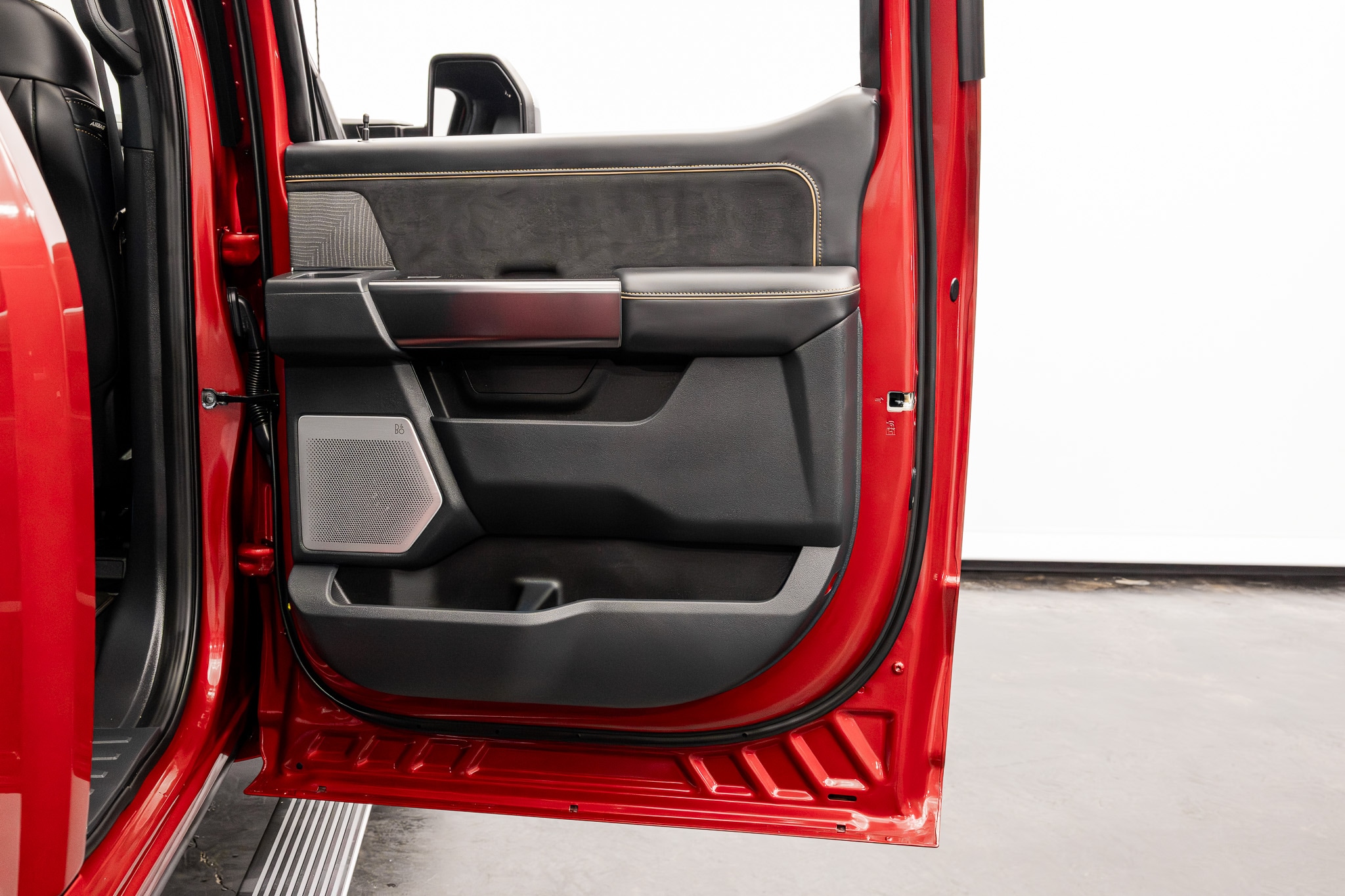 2024 Ford F-250 Super Duty Platinum - Photo 38