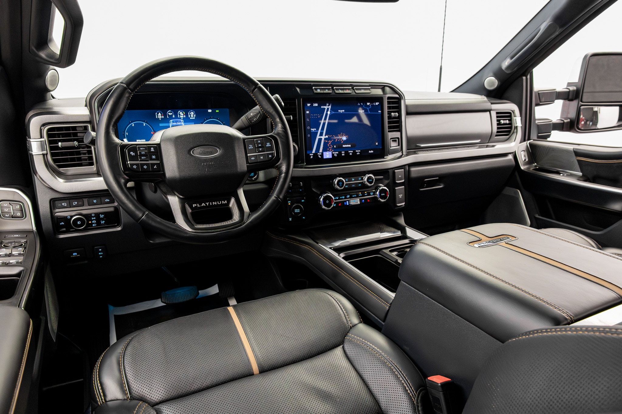 2024 Ford F-250 Super Duty Platinum - Photo 42