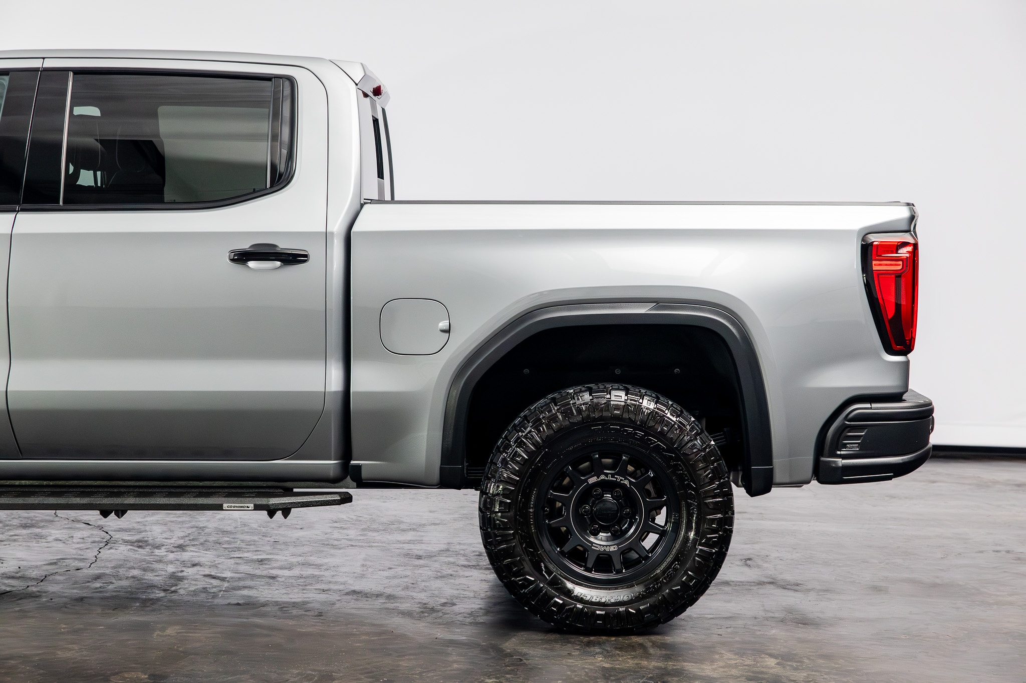 2023 GMC Sierra 1500 AT4X - Photo 15