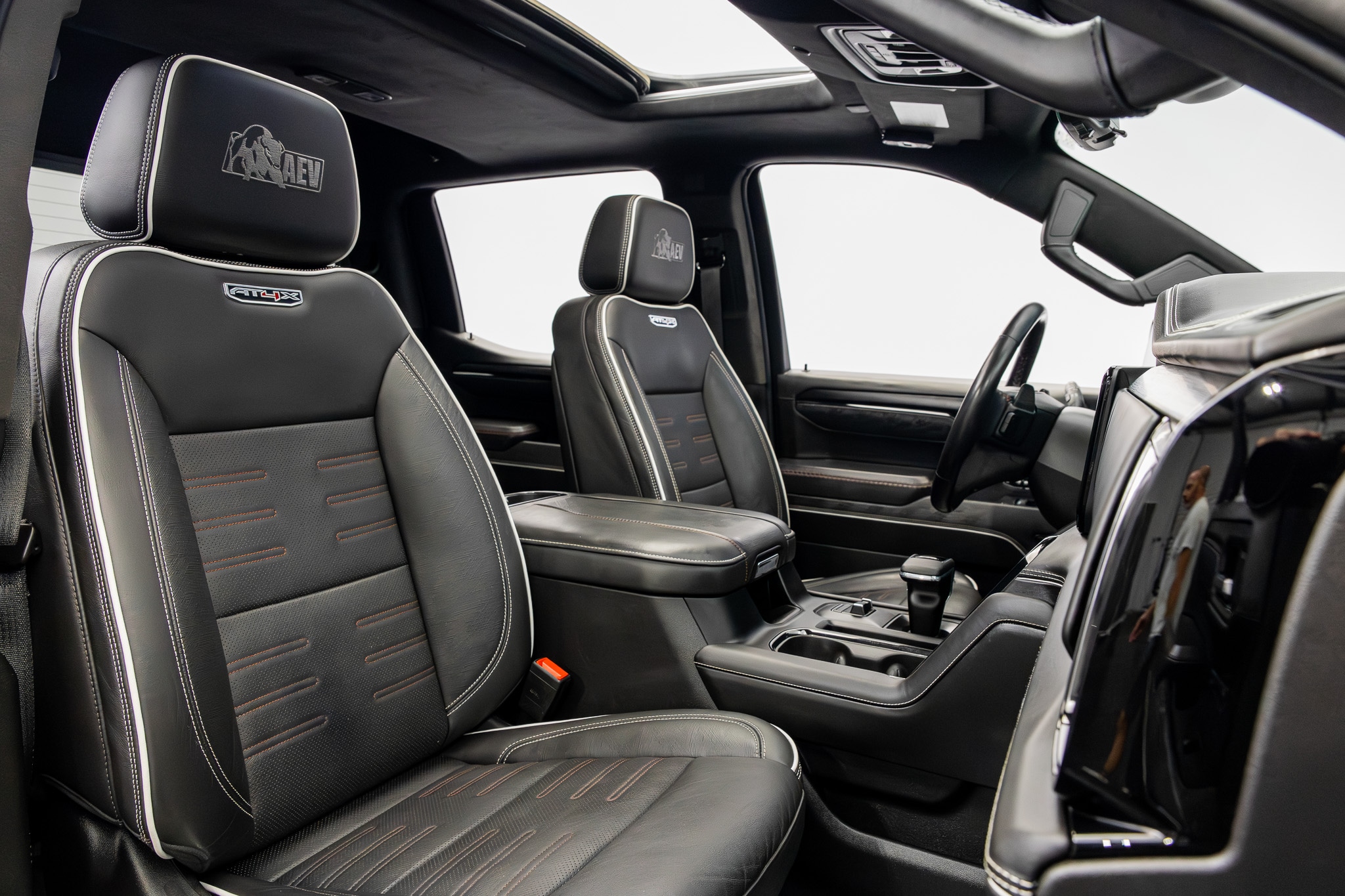 2023 GMC Sierra 1500 AT4X - Photo 34