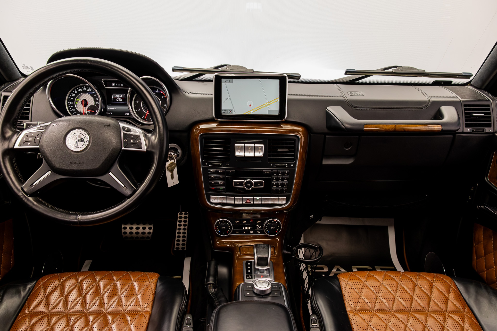 2016 Mercedes-Benz G-Class AMG G63 - Photo 10