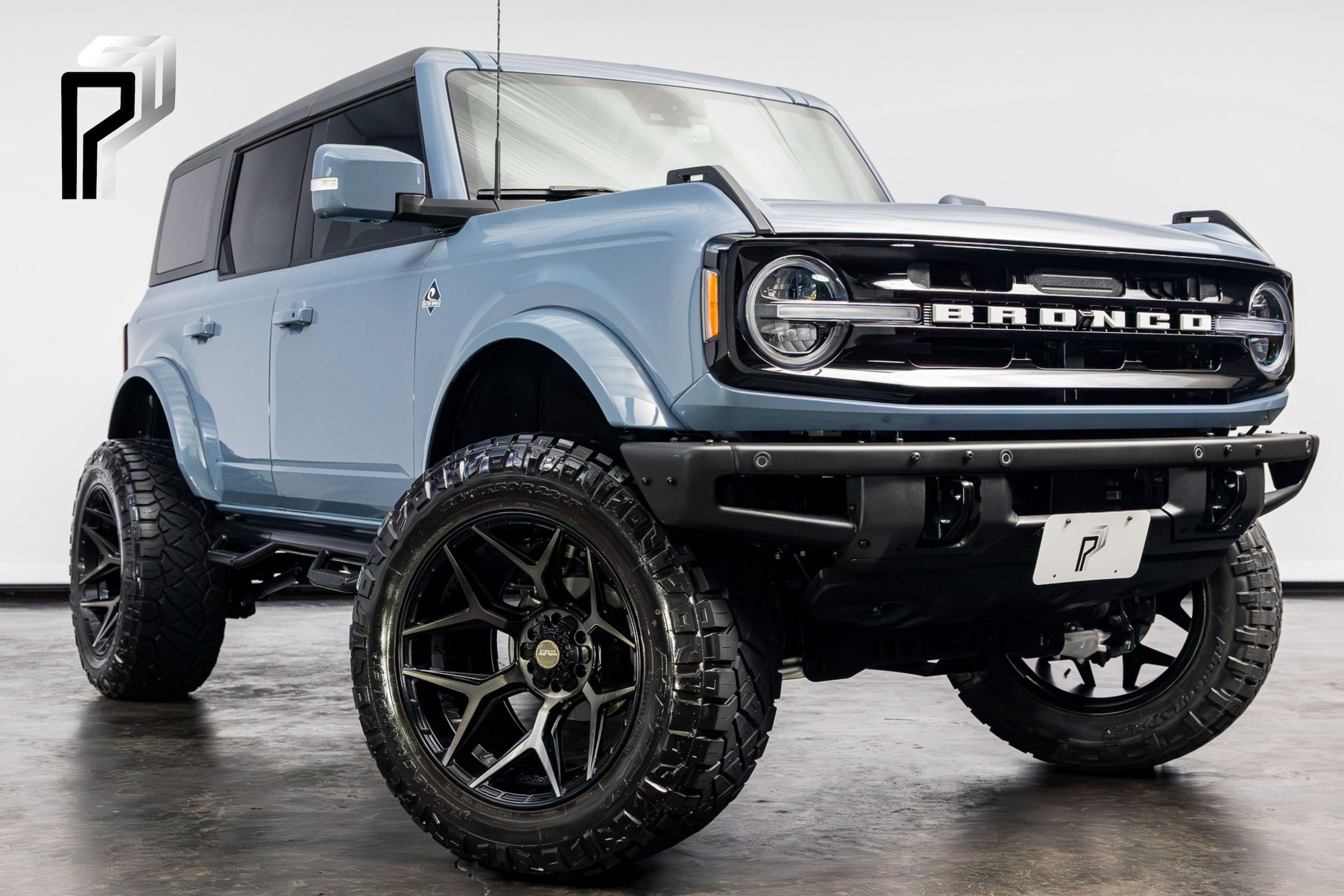 2023 Ford Bronco Outer Banks 4x4's photo