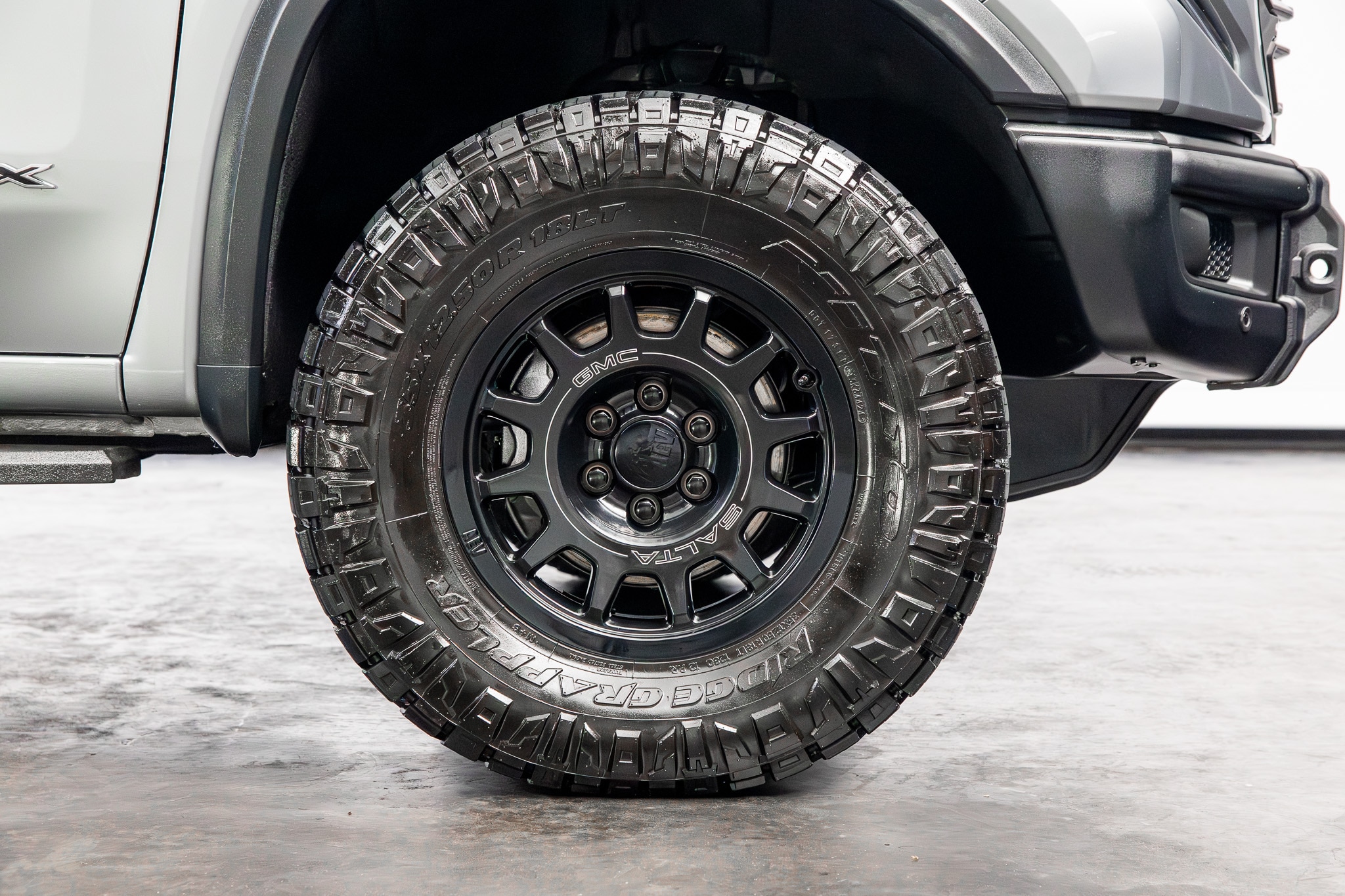 2023 GMC Sierra 1500 AT4X - Photo 25