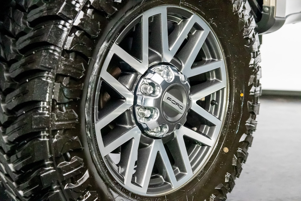 Used 2018 Ford F-250 Lariat Truck Crew Cab