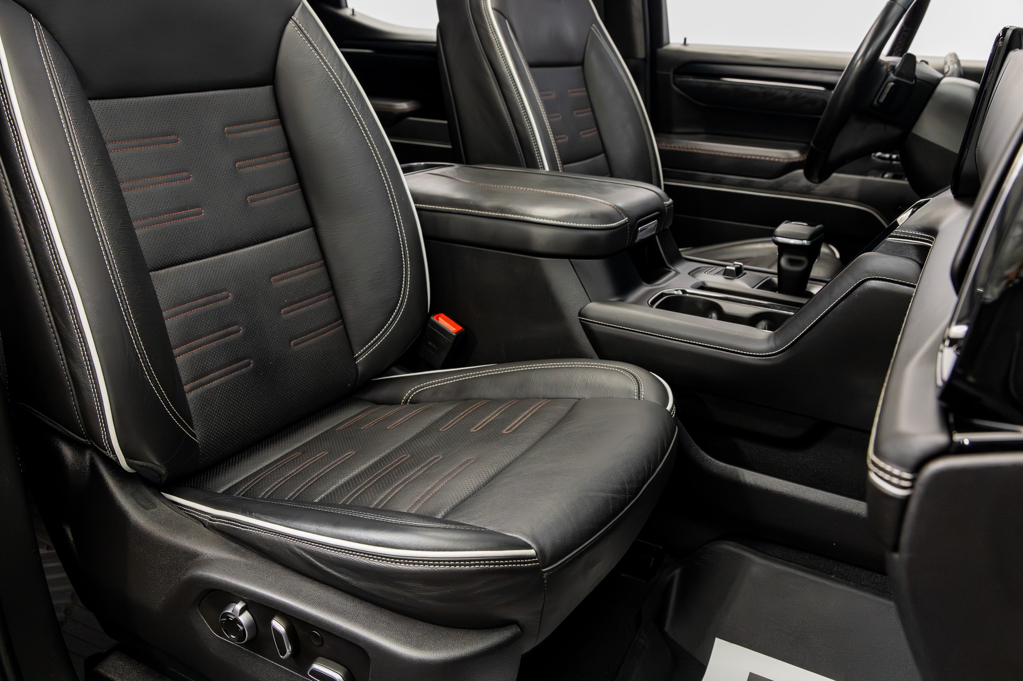 2023 GMC Sierra 1500 AT4X - Photo 35