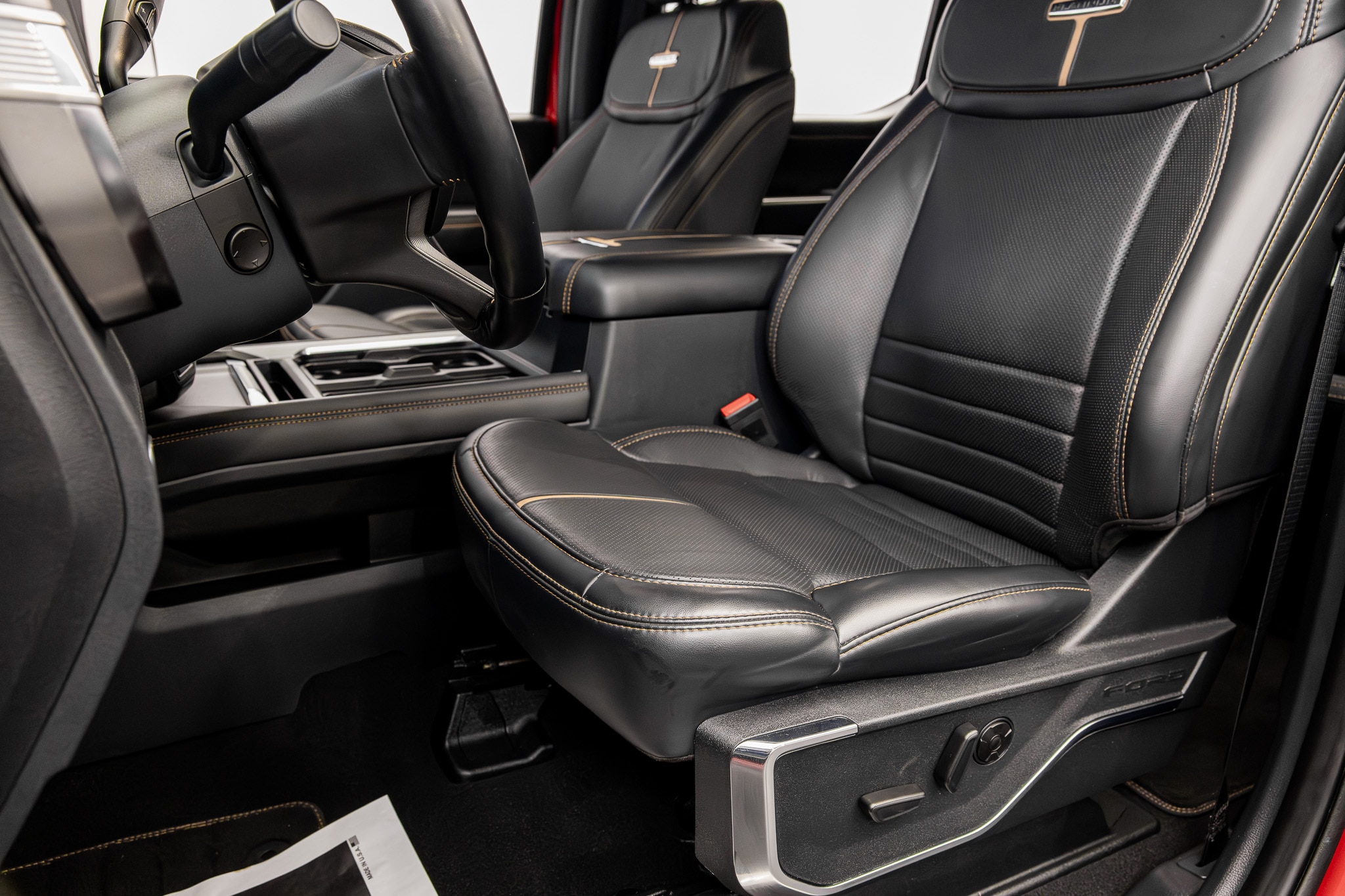 2024 Ford F-250 Super Duty Platinum - Photo 30