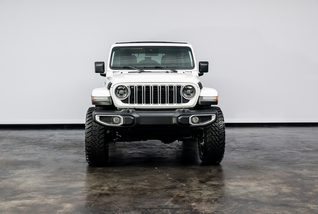 Used 2024 Jeep Wrangler Sahara SUV
