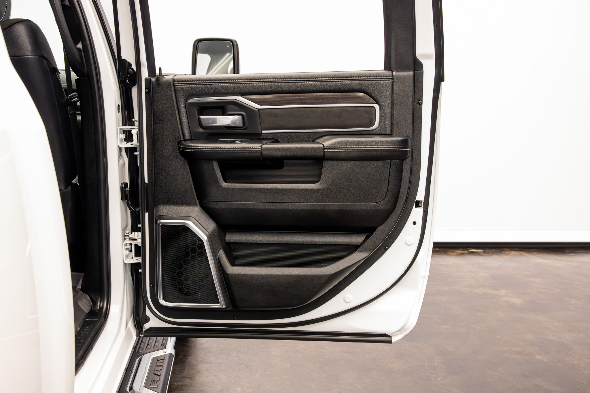 2025 RAM Ram 2500 Pickup Laramie - Photo 32