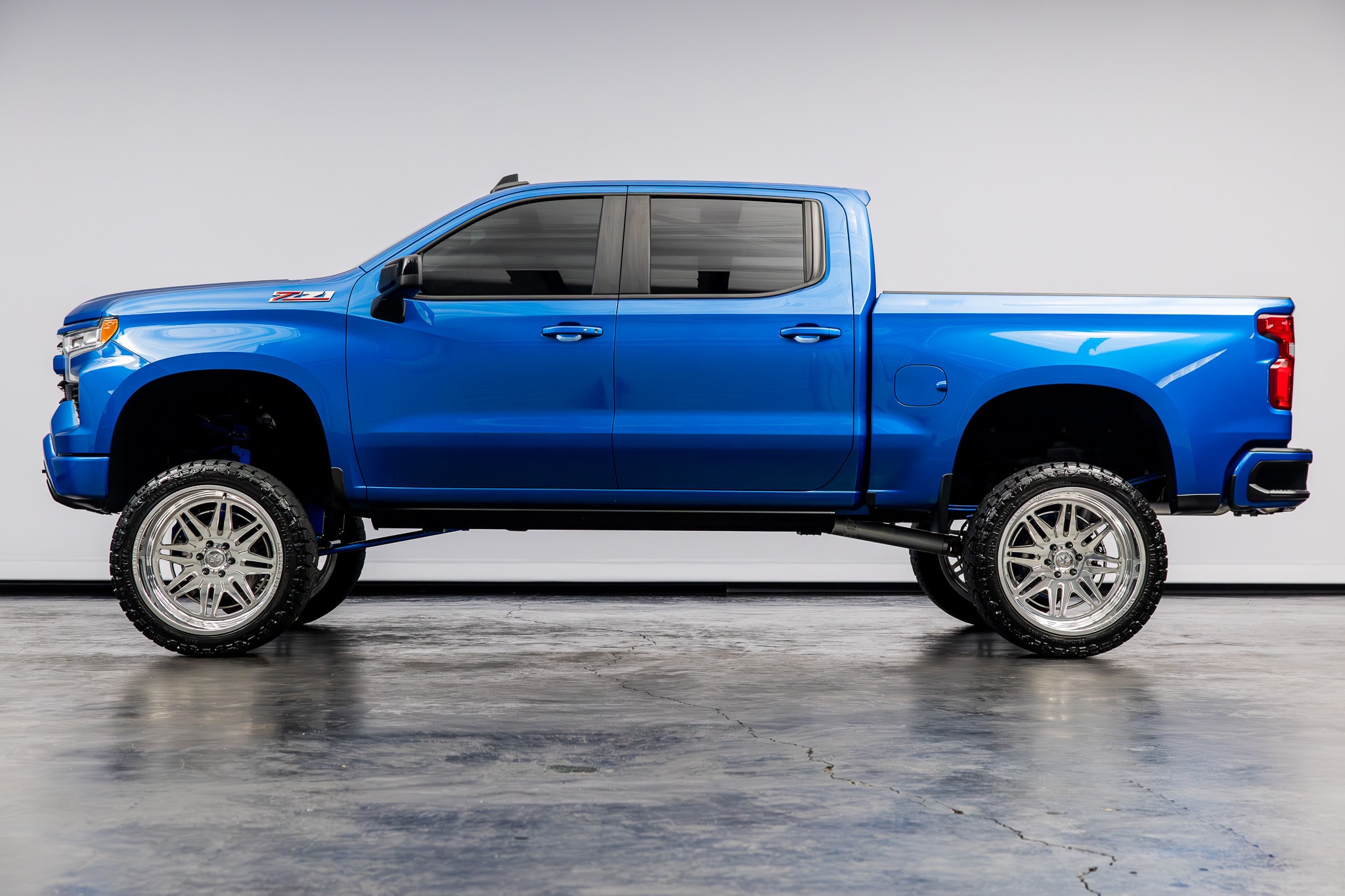 2023 Chevrolet Silverado 1500 RST - Photo 10